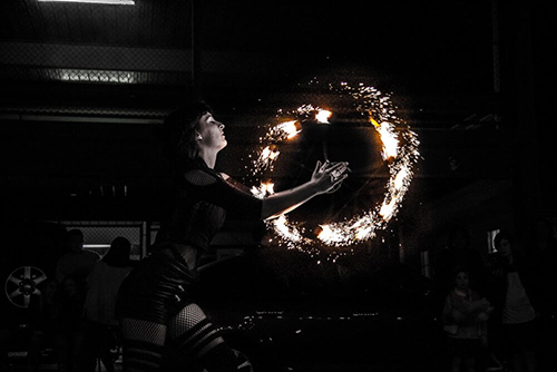 Fan Circle Fire Entertainment at The Market Shed on Holland Fire Performance, Fire Dancing at Twilight market Suzanne Elliot Photography